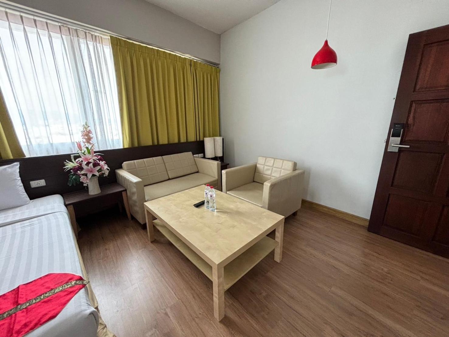 Aloha Hatyai Hotel Хат Яй Екстериор снимка