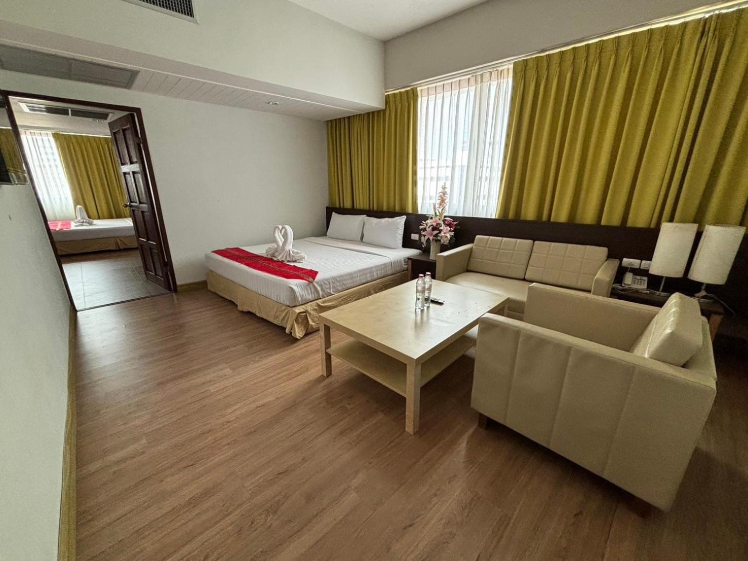 Aloha Hatyai Hotel Хат Яй Екстериор снимка