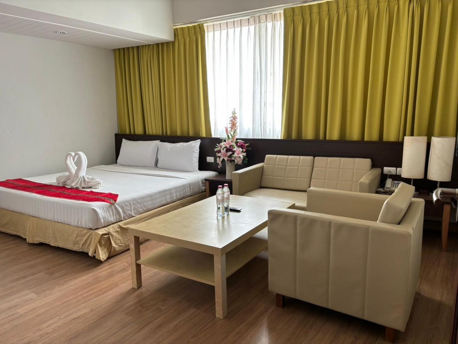 Aloha Hatyai Hotel Хат Яй Екстериор снимка