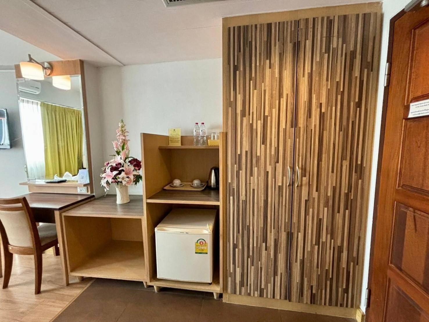 Aloha Hatyai Hotel Хат Яй Екстериор снимка