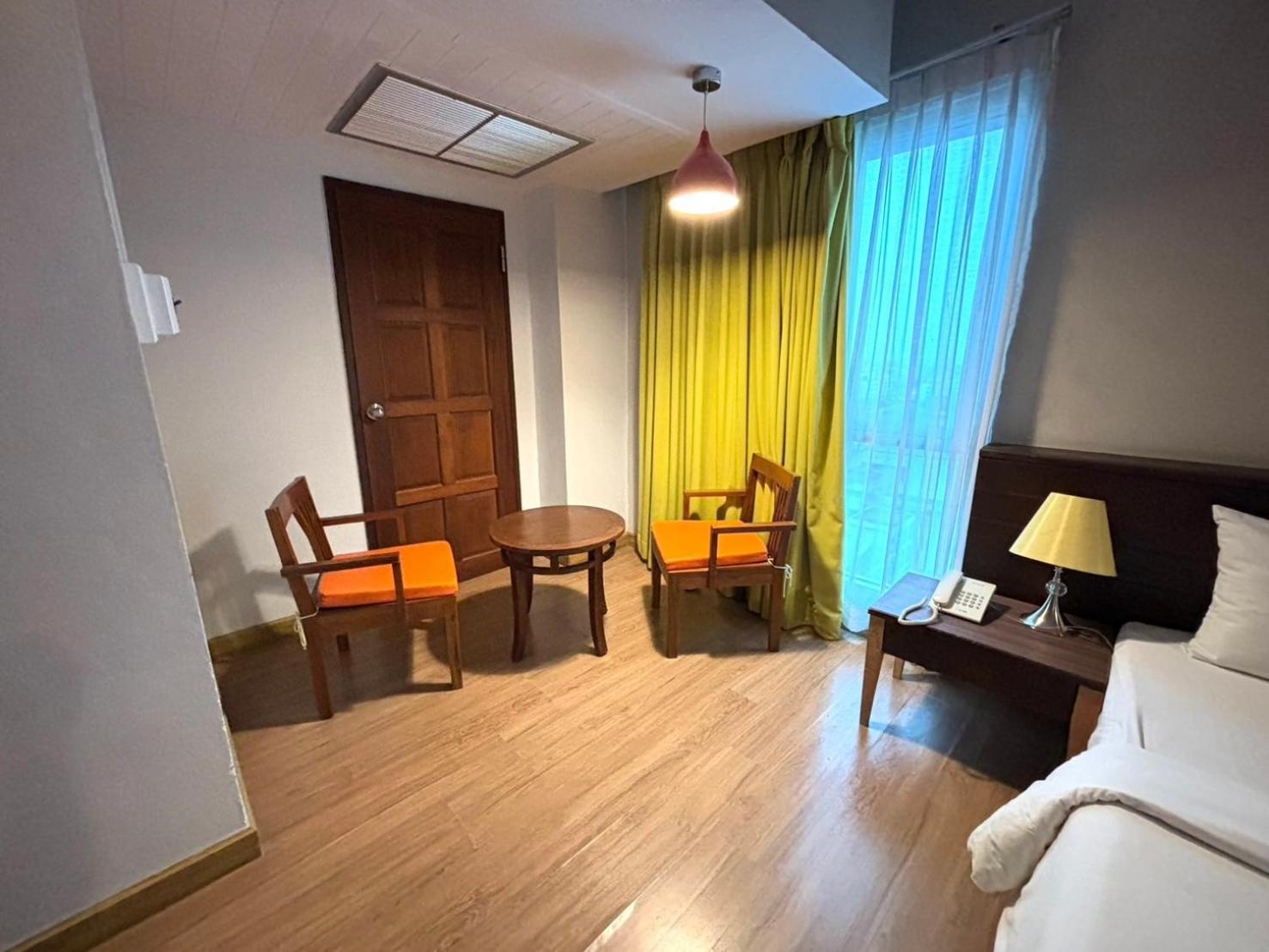 Aloha Hatyai Hotel Хат Яй Екстериор снимка