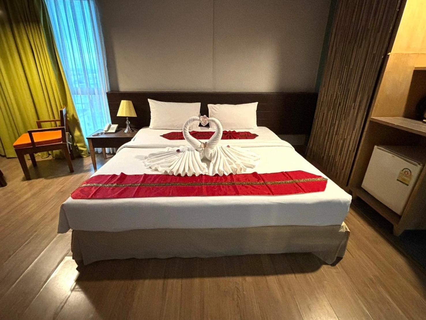 Aloha Hatyai Hotel Хат Яй Екстериор снимка